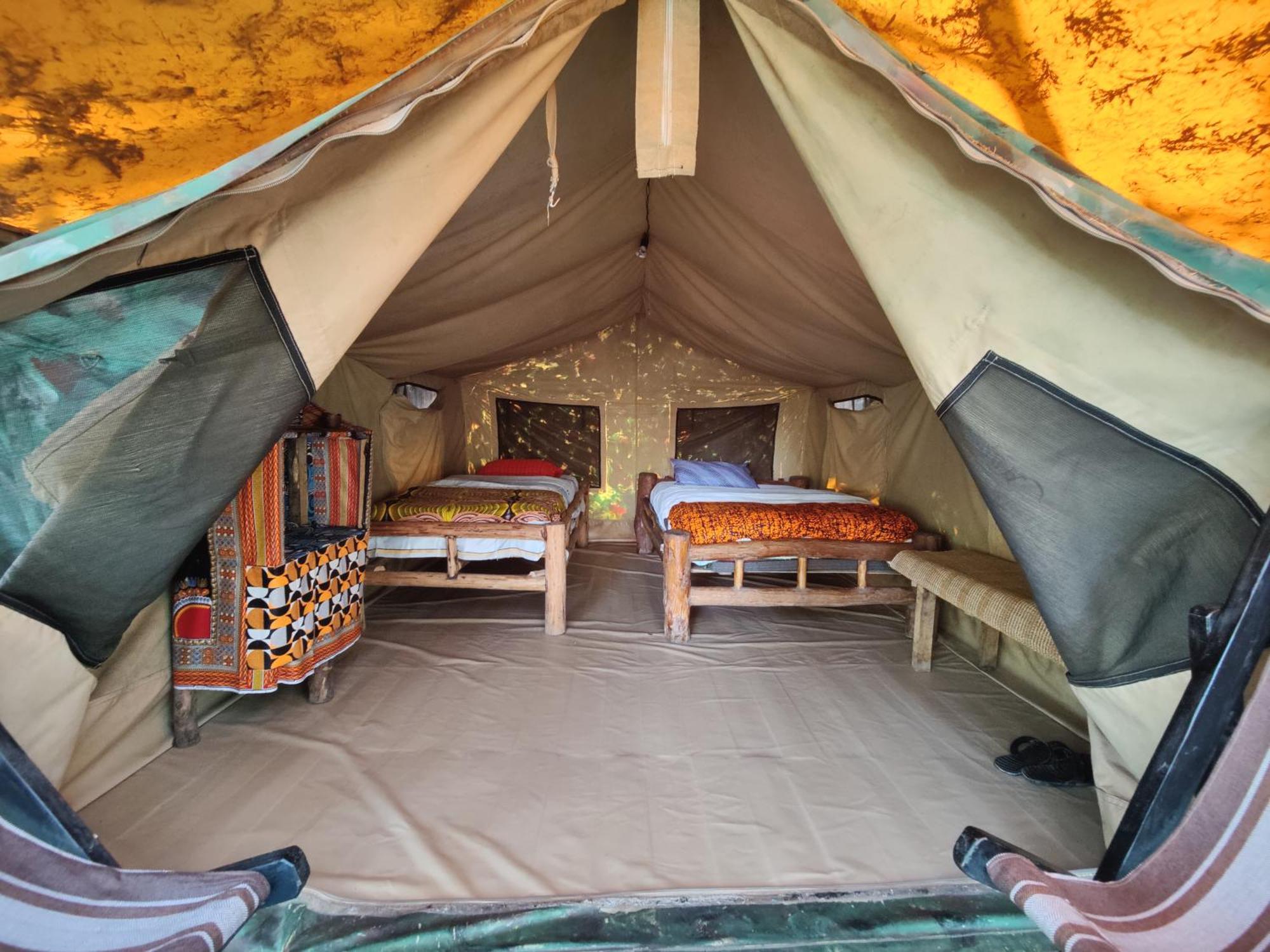 Red Rocks Rwanda - Campsite & Guesthouse Nyakinama Екстериор снимка