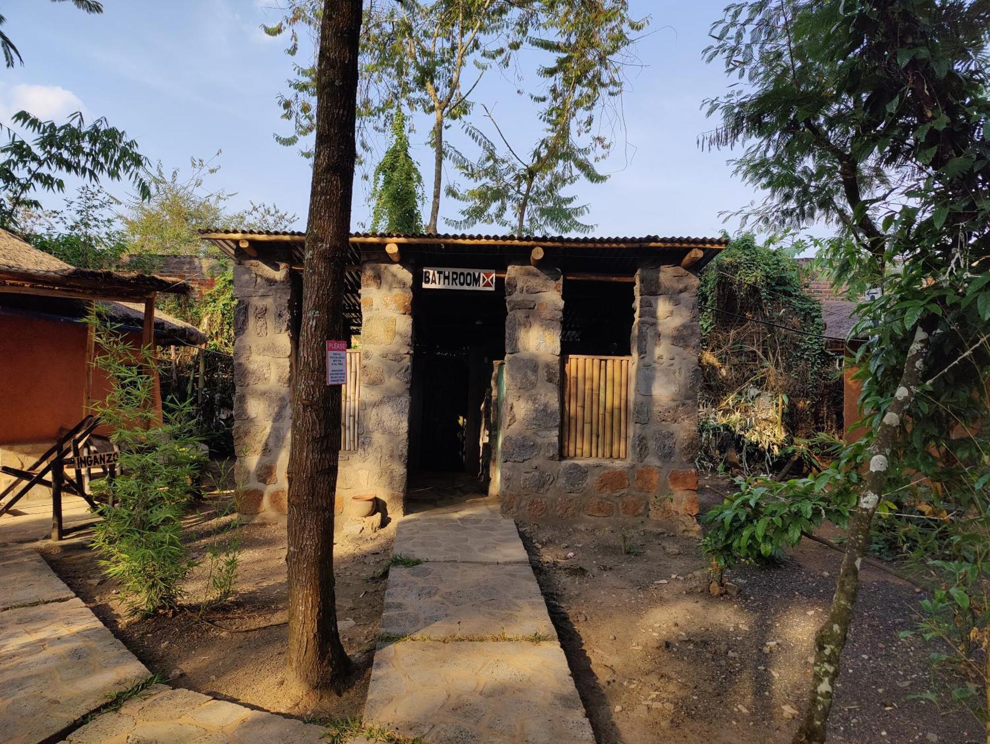 Red Rocks Rwanda - Campsite & Guesthouse Nyakinama Екстериор снимка